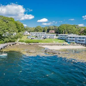 Smuggler'S Cove Inn